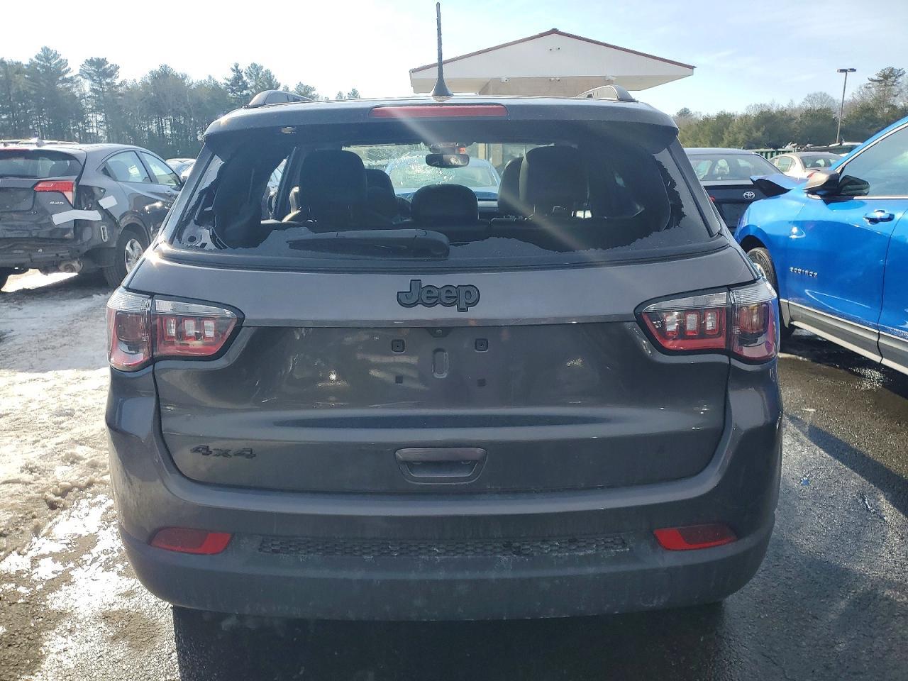 2023 JEEP Compass