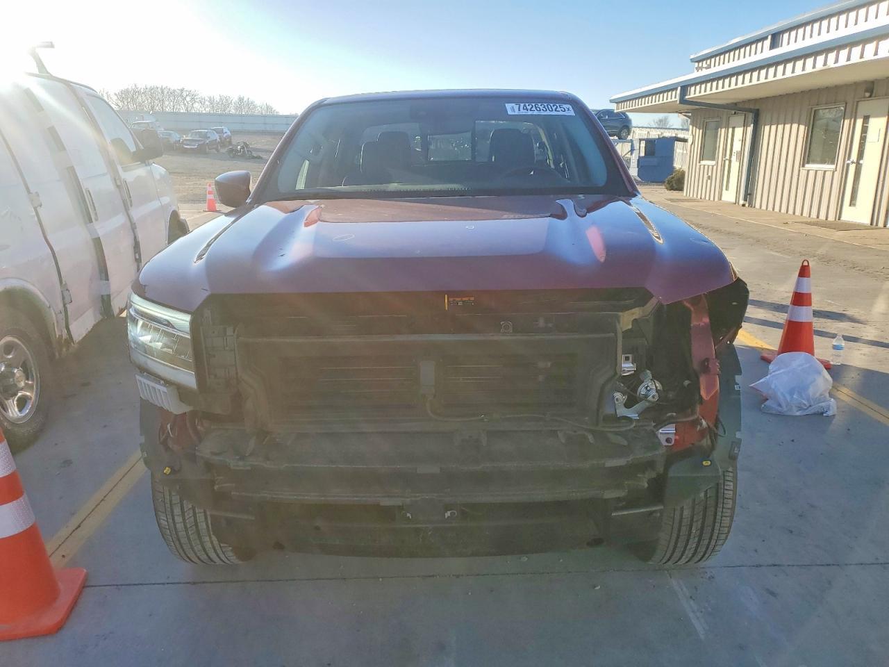2024 NISSAN Frontier