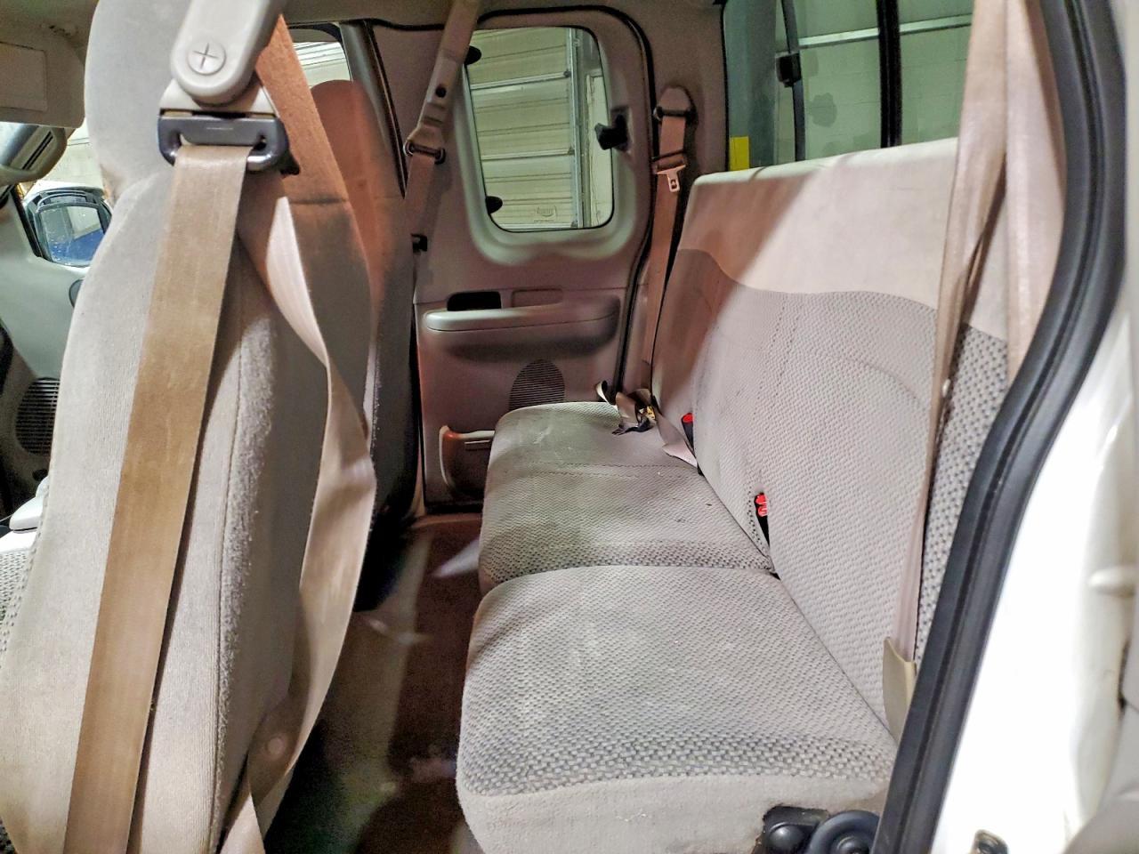 2000 FORD F-150