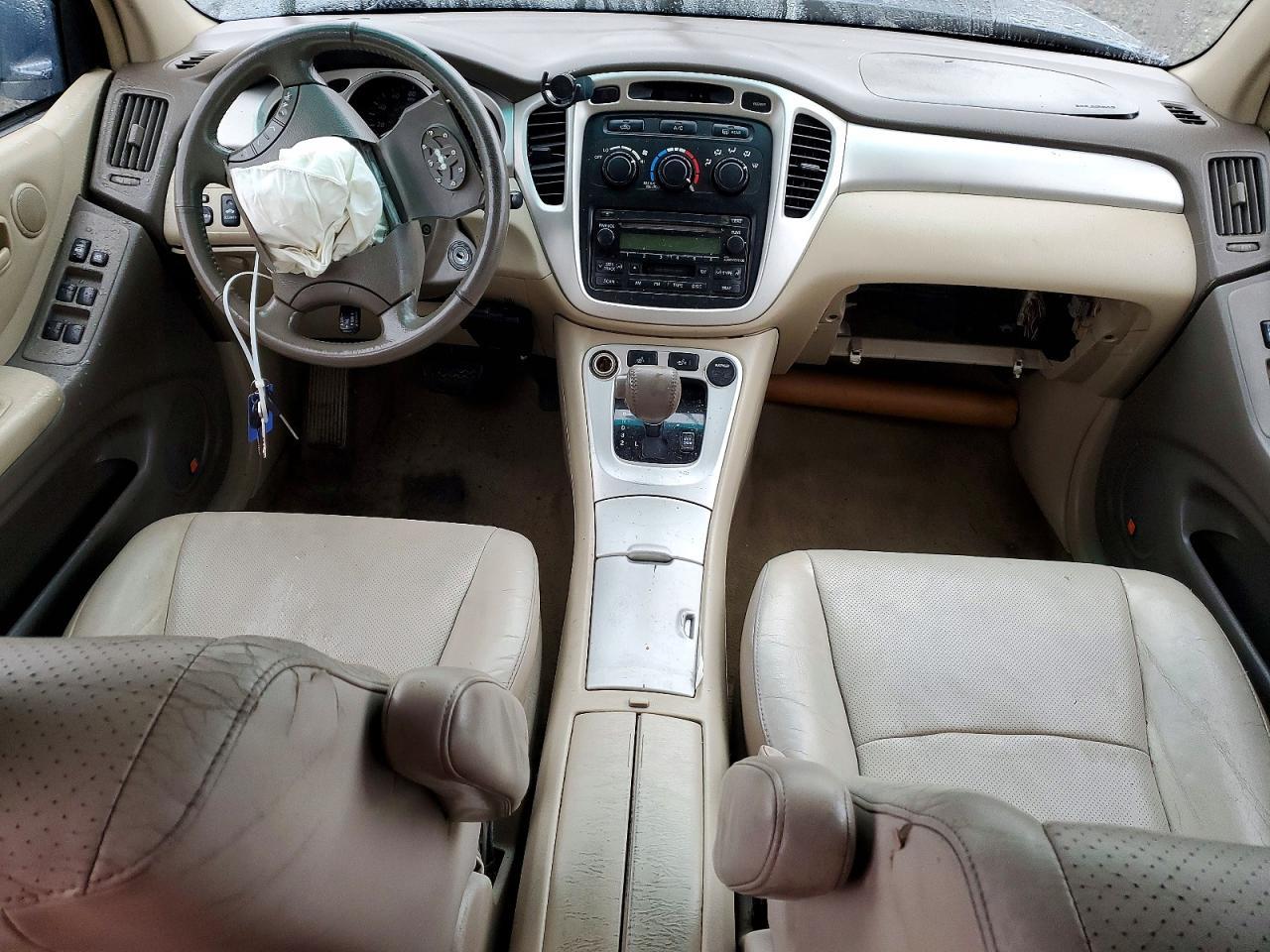 2005 TOYOTA HIGHLANDER