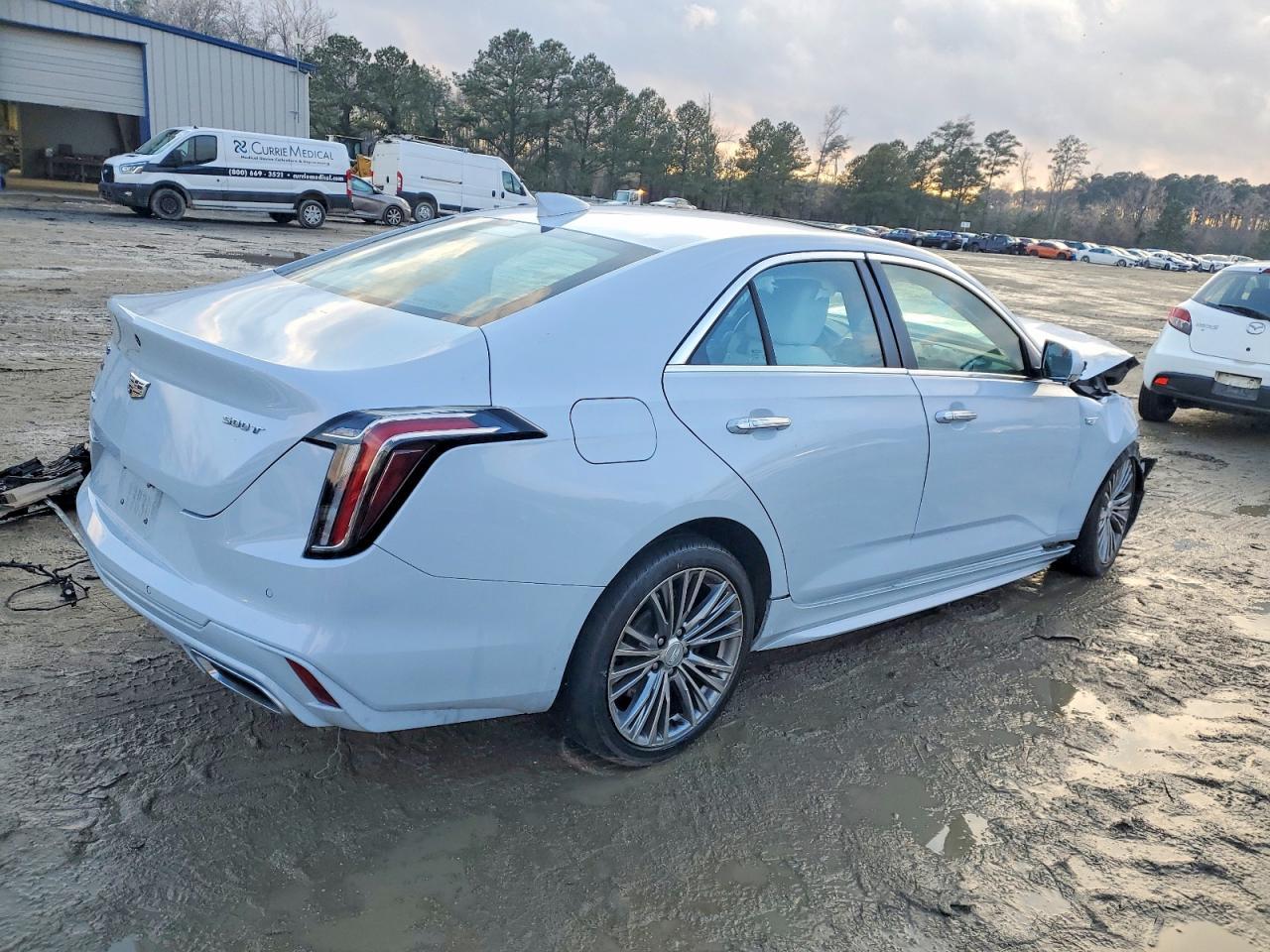 2022 CADILLAC CT4