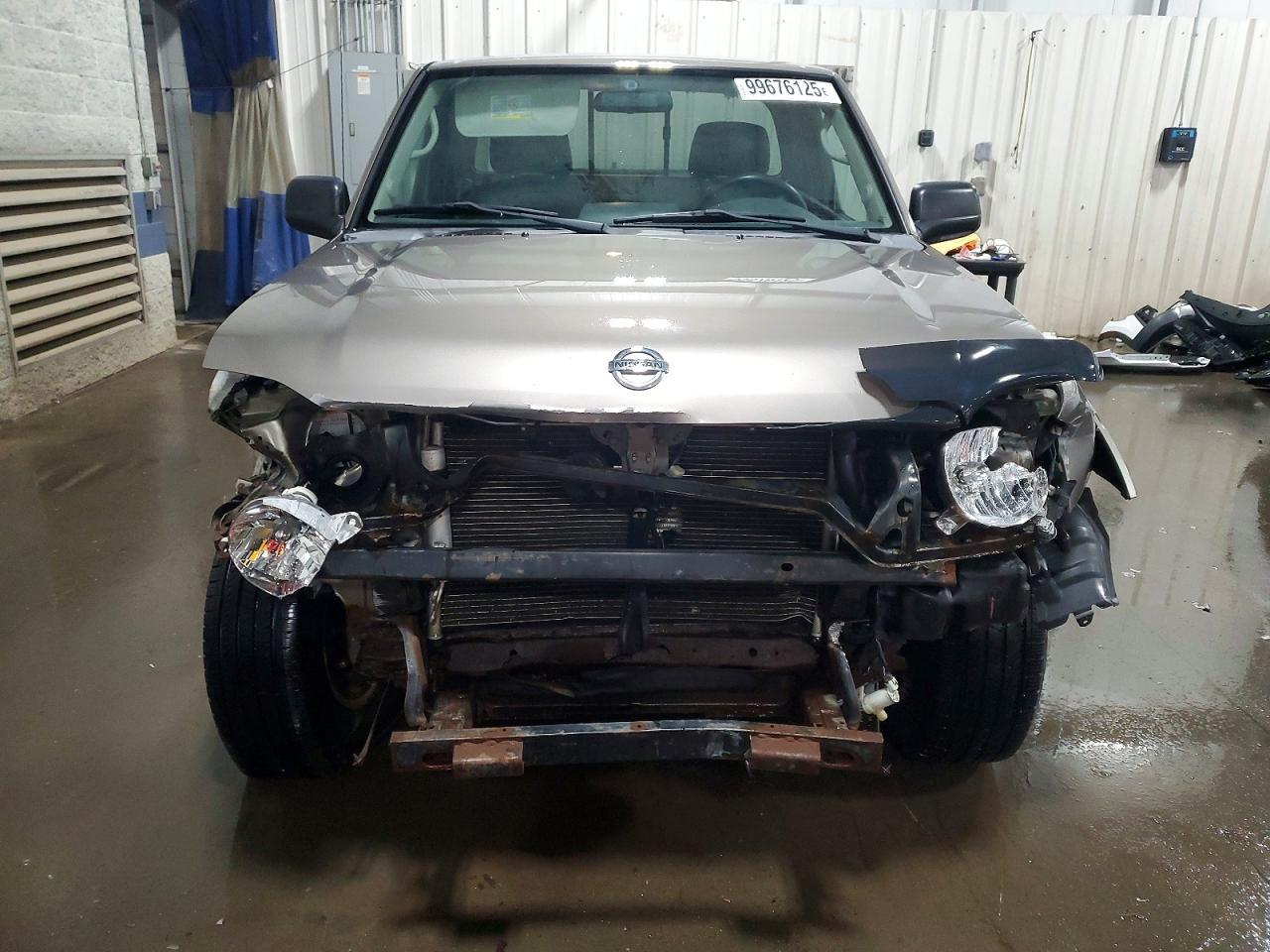 2004 NISSAN Frontier