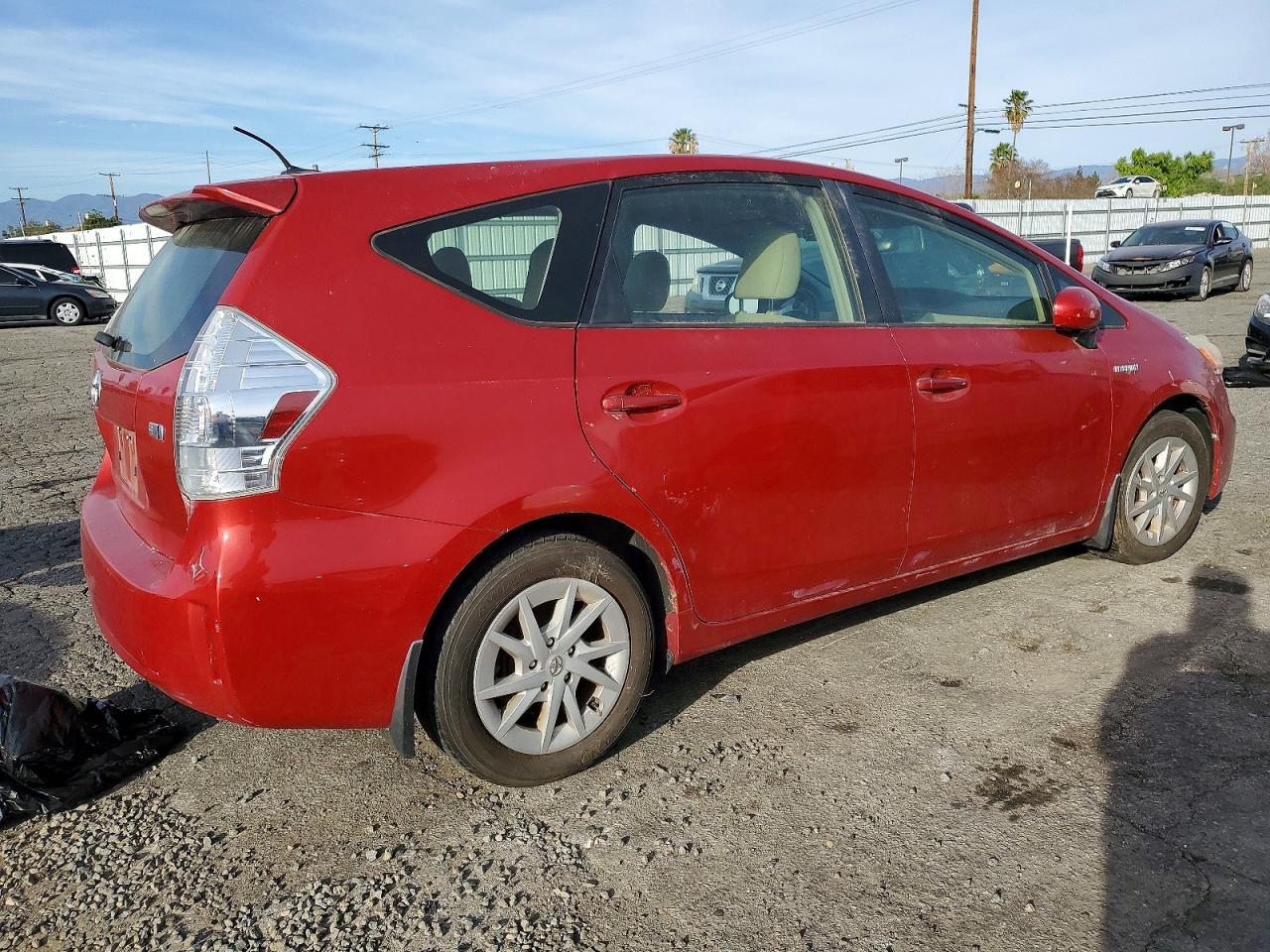 2012 TOYOTA PRIUS V