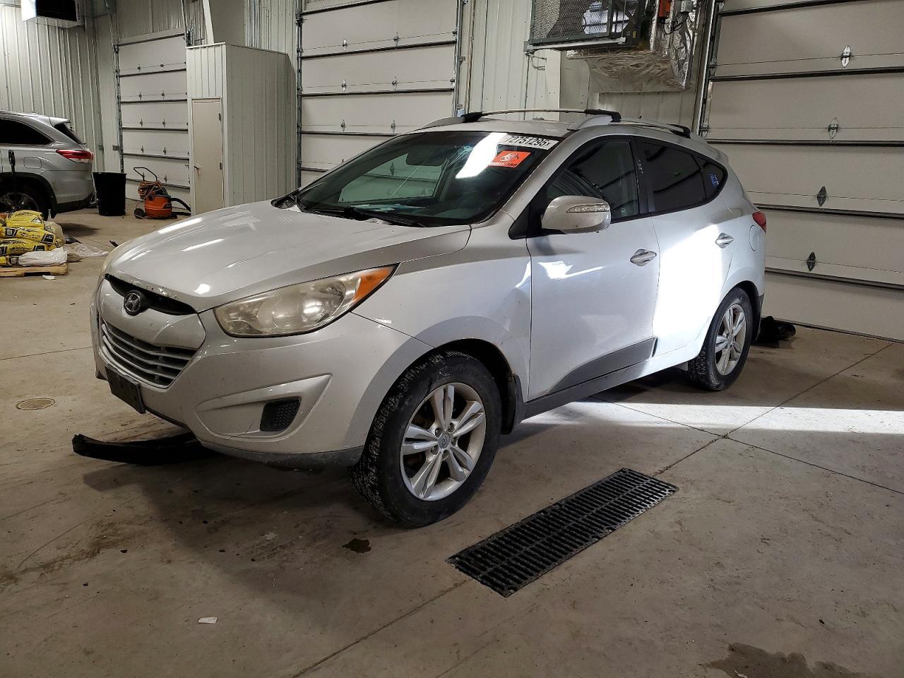 2012 HYUNDAI TUCSON