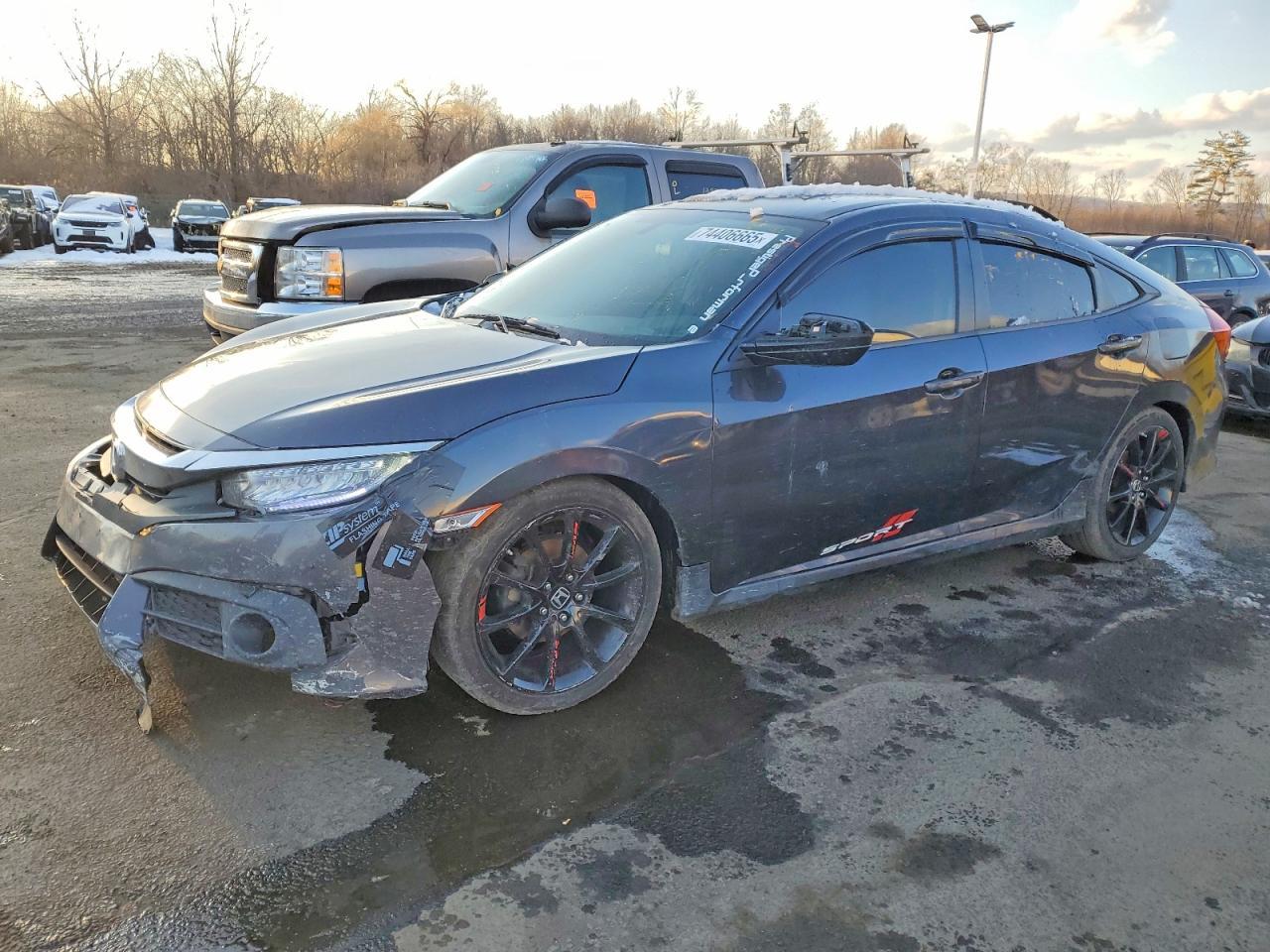 2016 HONDA CIVIC