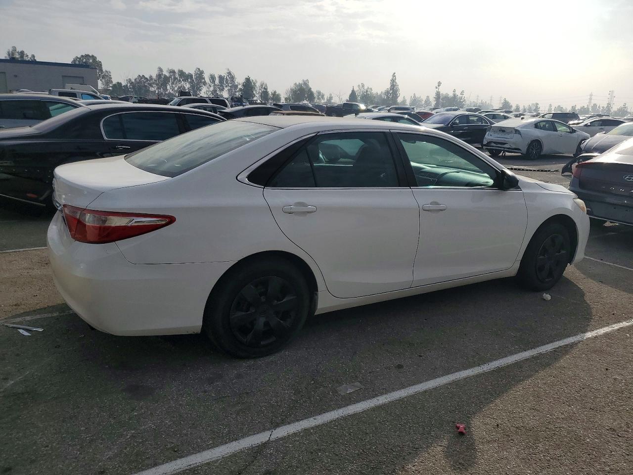 2017 TOYOTA CAMRY