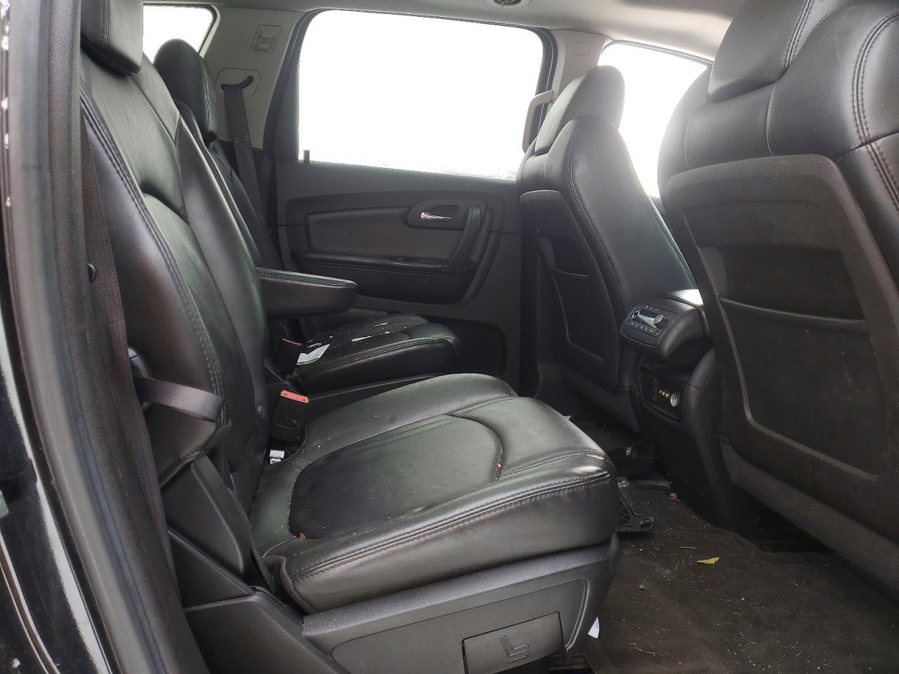 2010 CHEVROLET TRAVERSE
