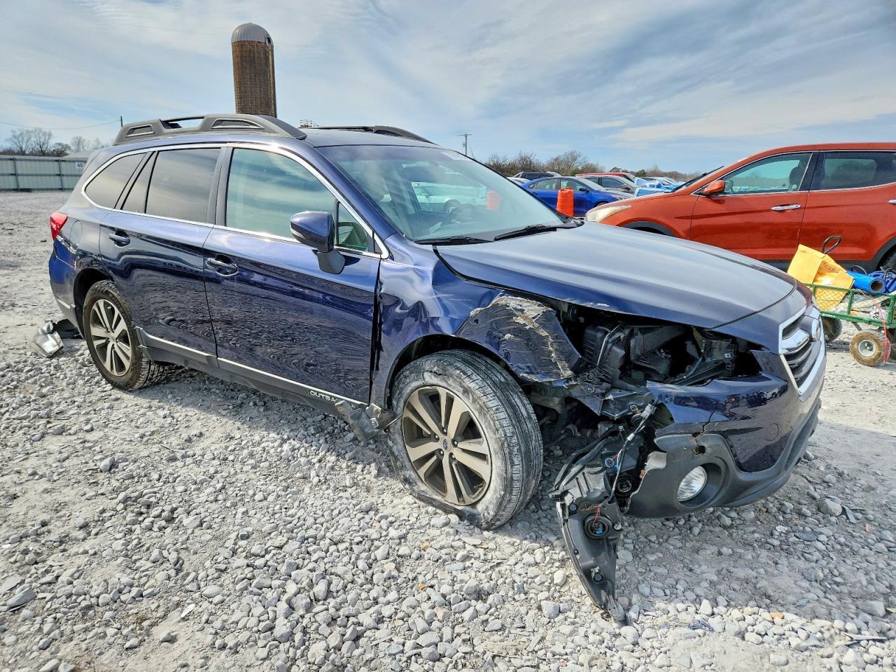2018 SUBARU Outback