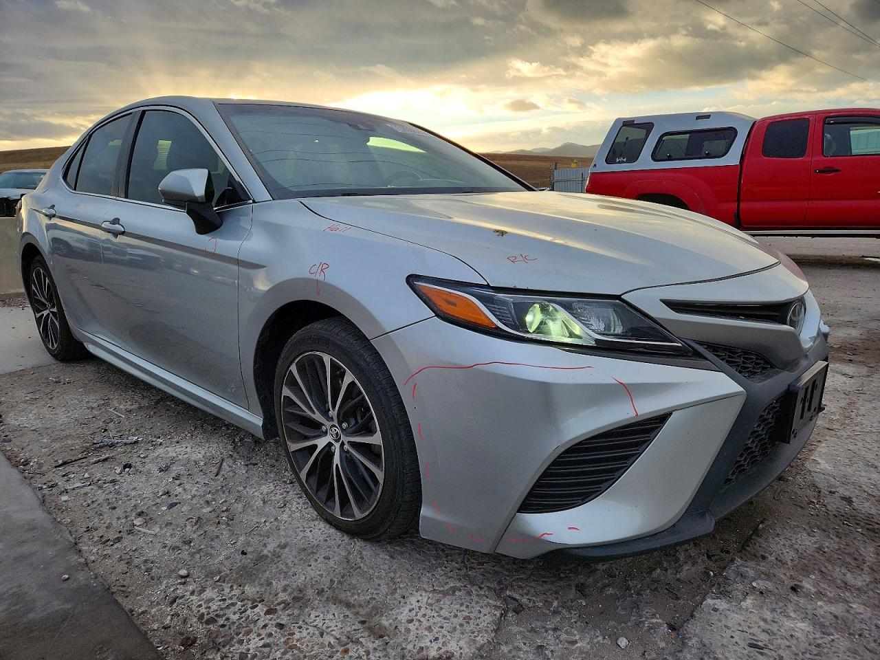 2018 TOYOTA CAMRY