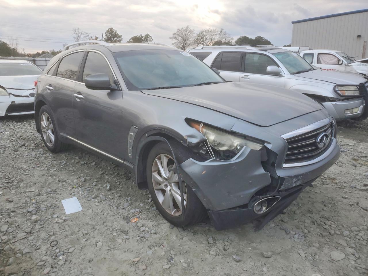 2012 INFINITI FX35