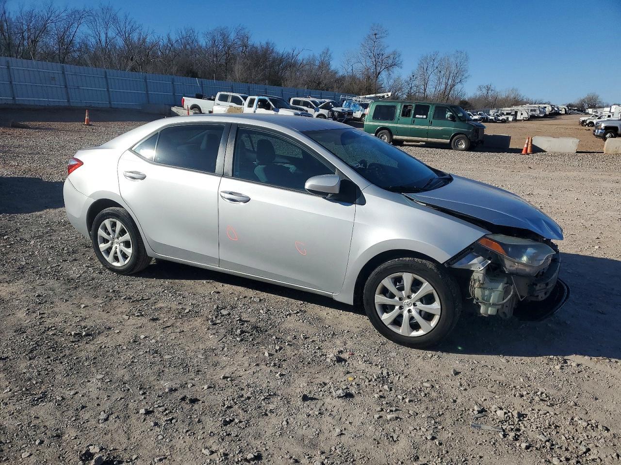2016 TOYOTA COROLLA