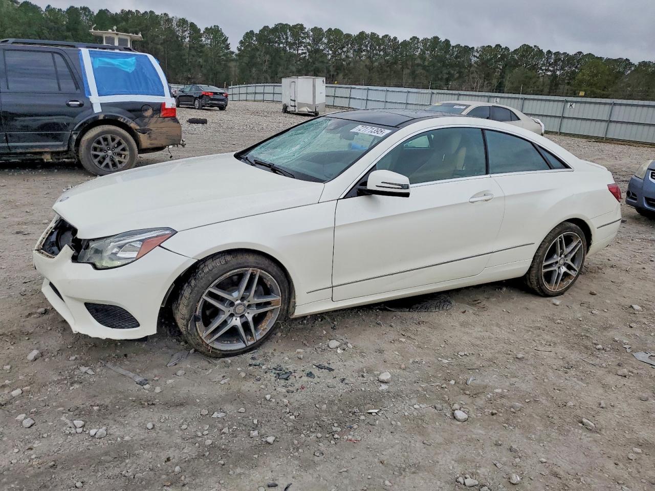 2014 MERCEDES-BENZ E-Class