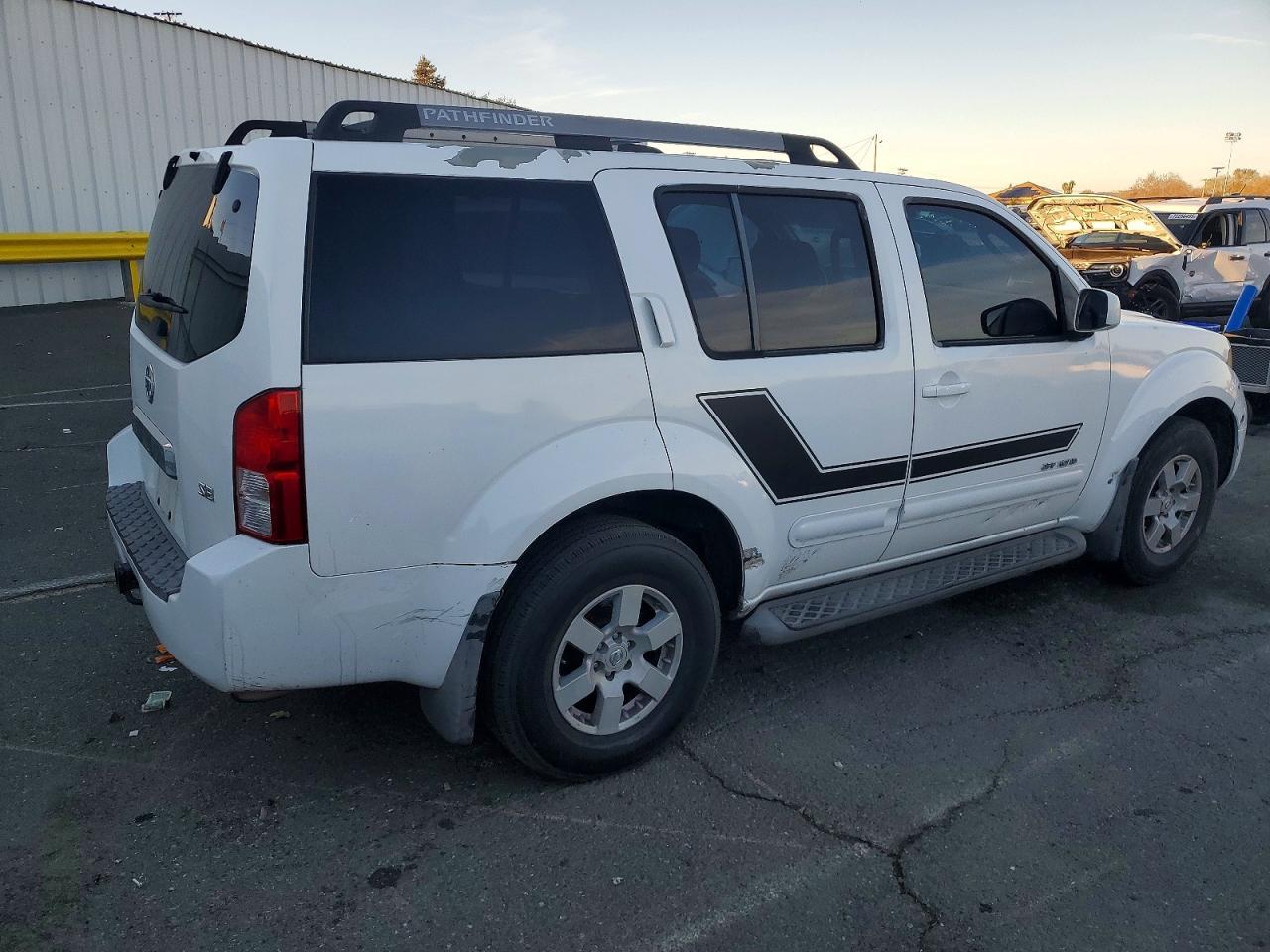 2005 NISSAN PATHFINDER