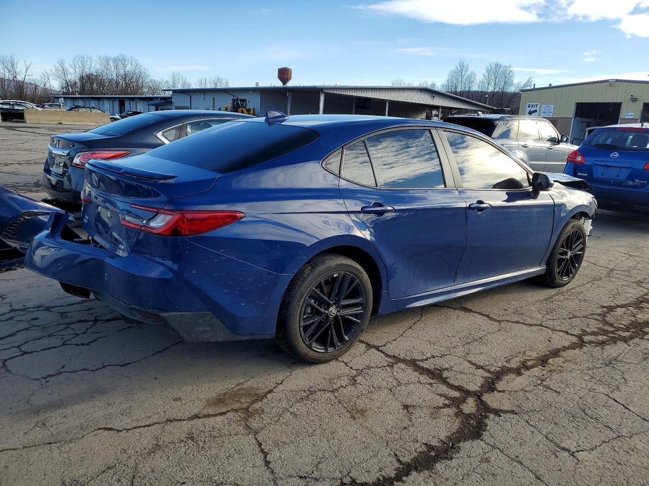2026 TOYOTA CAMRY