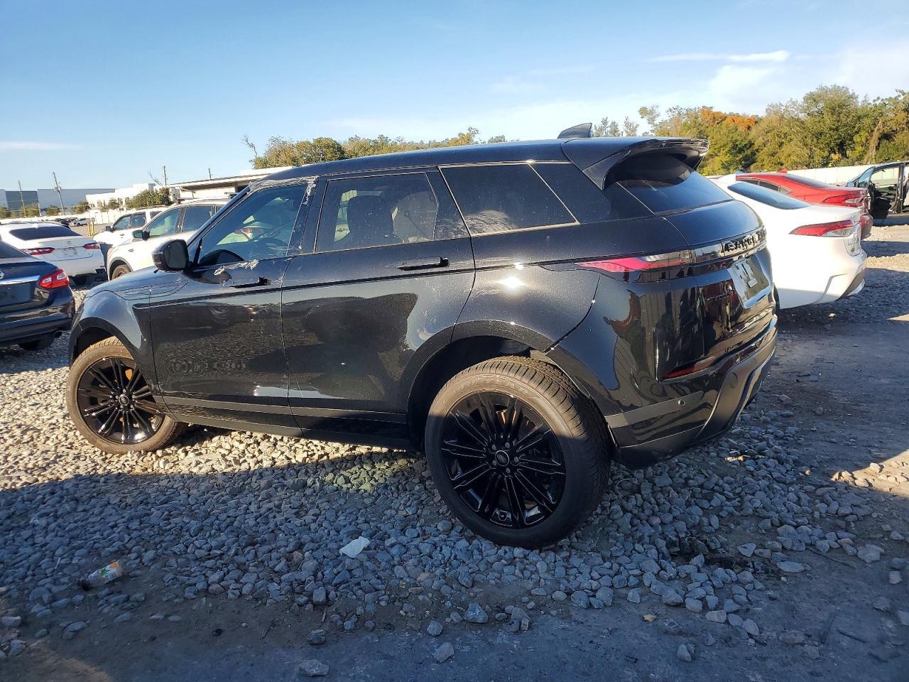 2026 LAND ROVER RANGE ROVER EVOQUE
