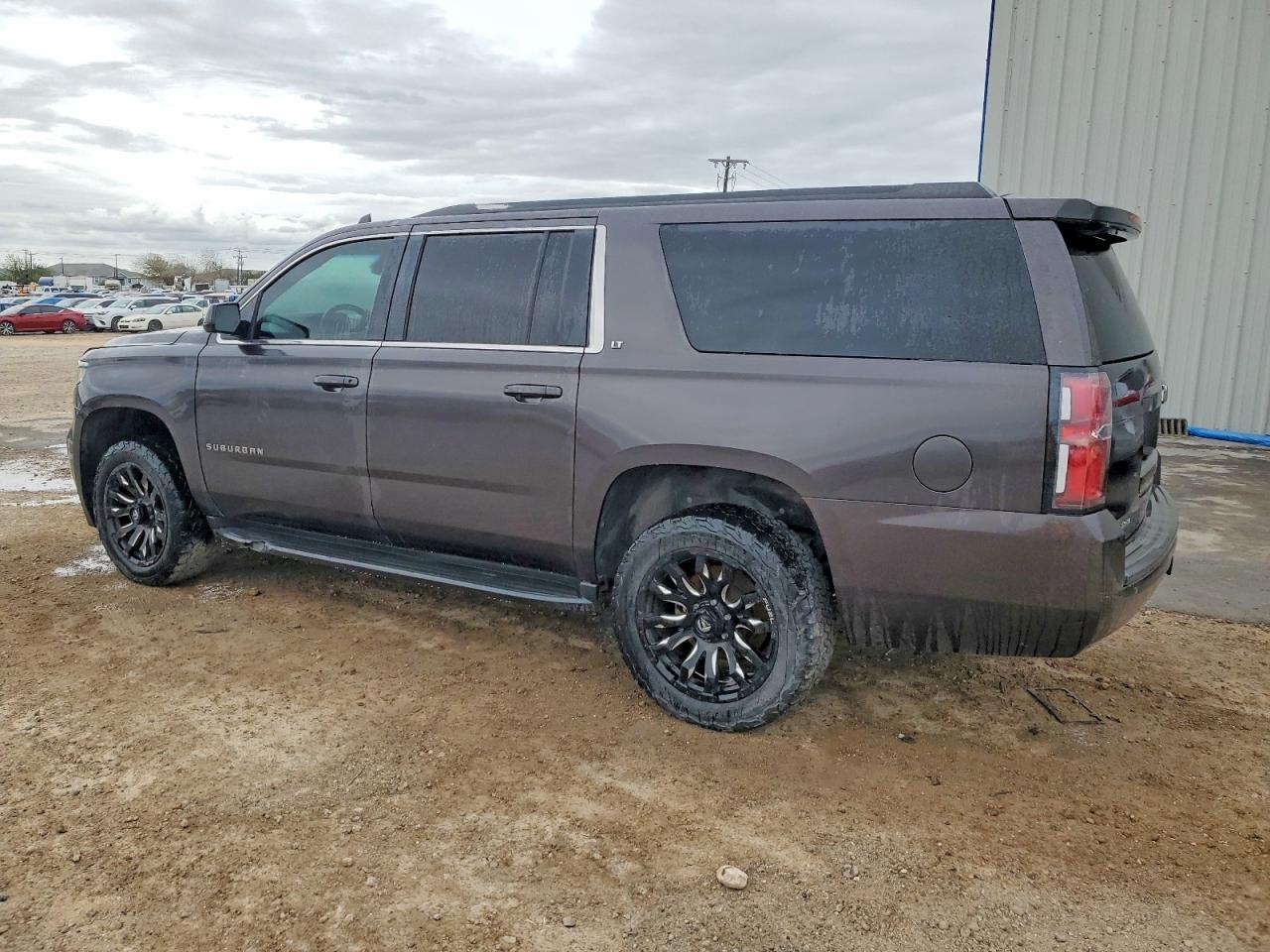 2018 CHEVROLET Suburban