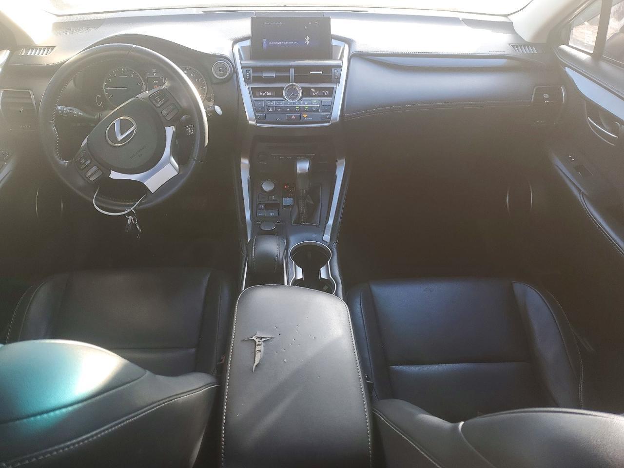 2015 LEXUS NX 200T