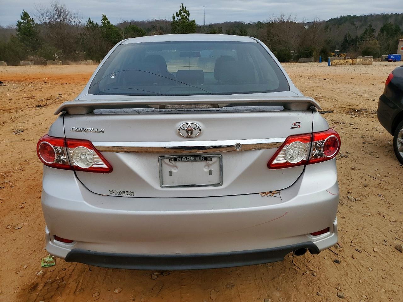 2011 TOYOTA COROLLA