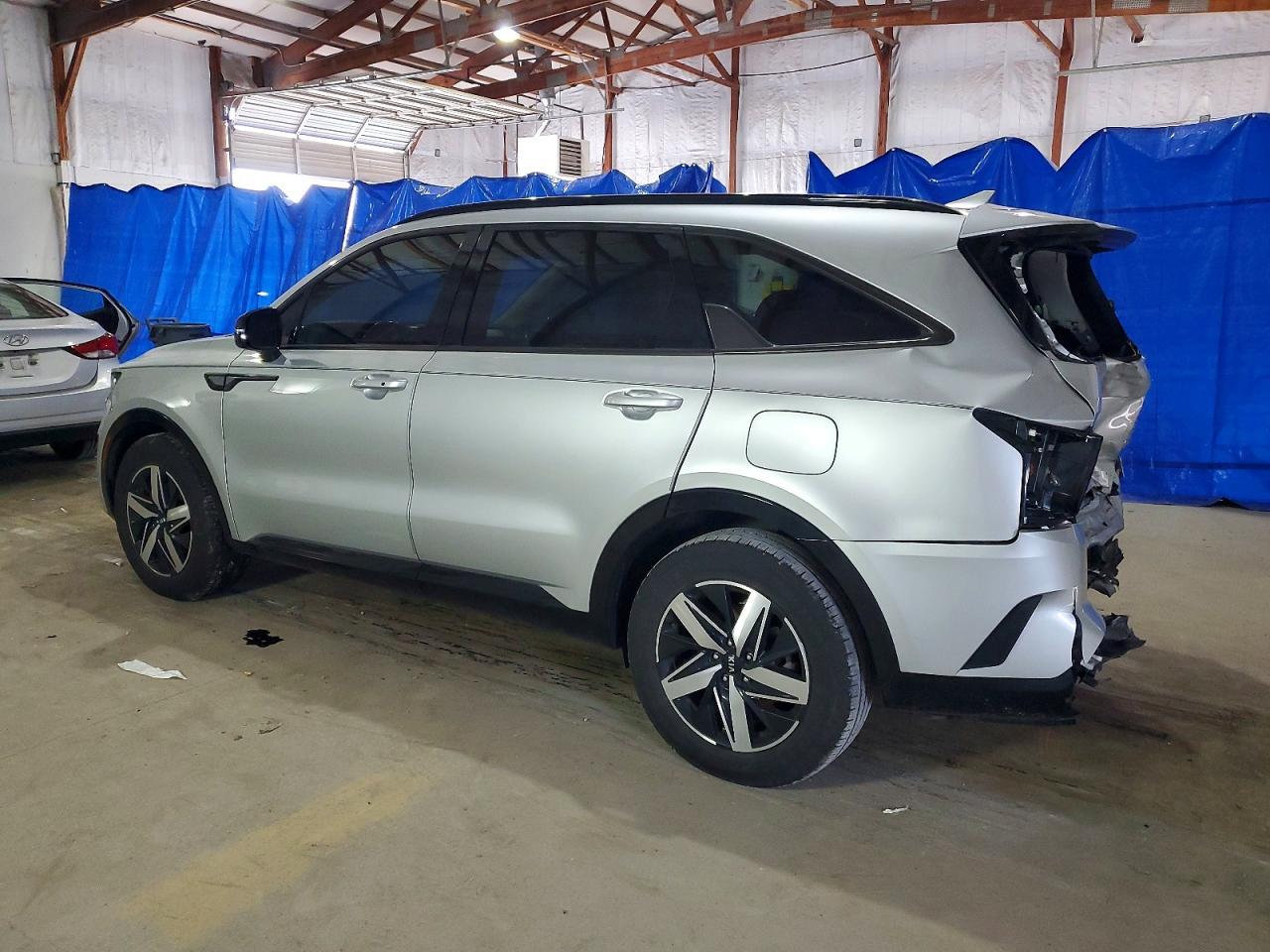 2021 KIA SORENTO