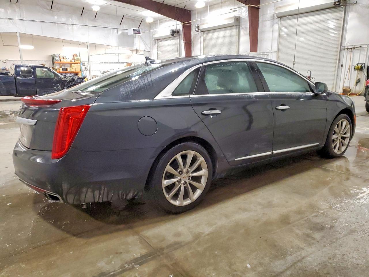 2013 CADILLAC XTS