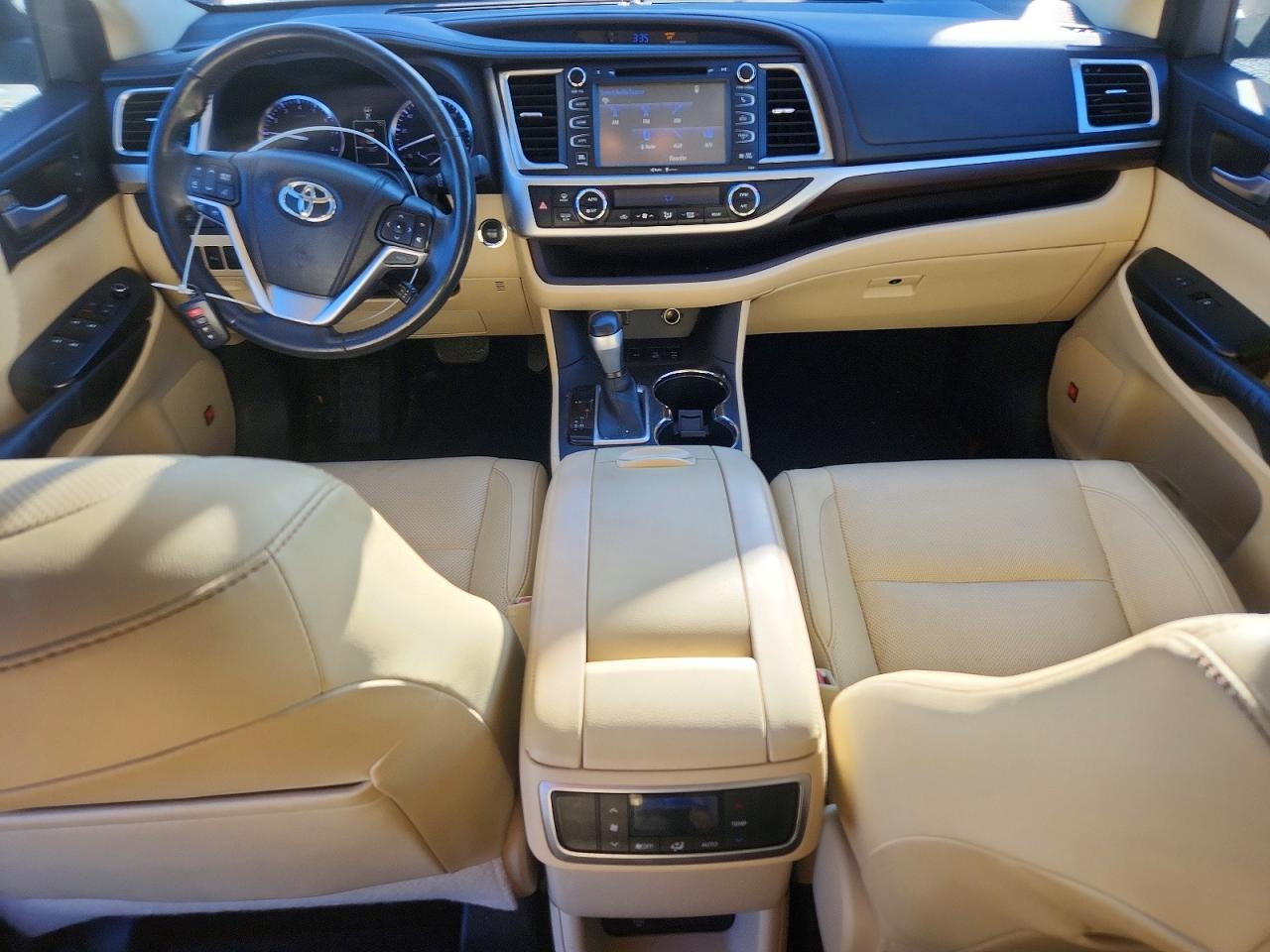 2014 TOYOTA HIGHLANDER