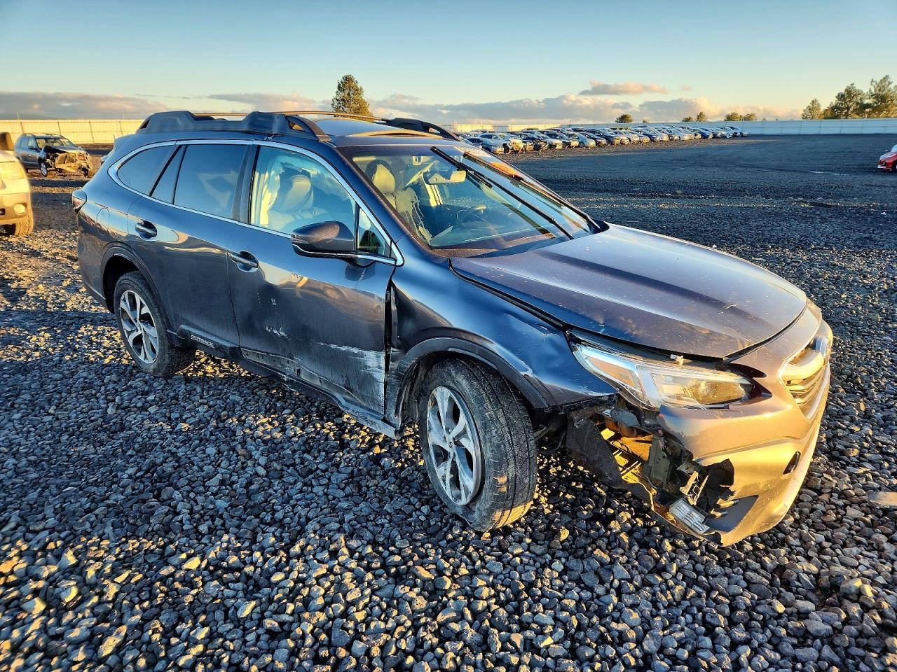 2020 SUBARU Outback