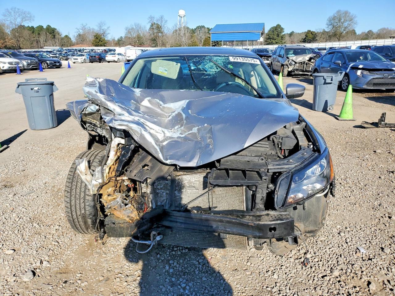 2014 VOLKSWAGEN Passat