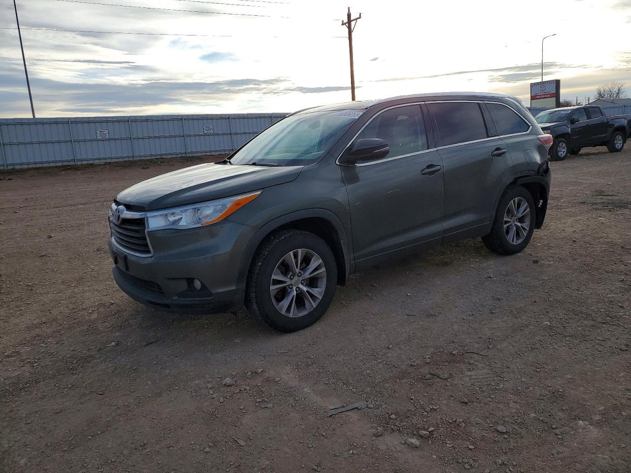 2014 TOYOTA HIGHLANDER