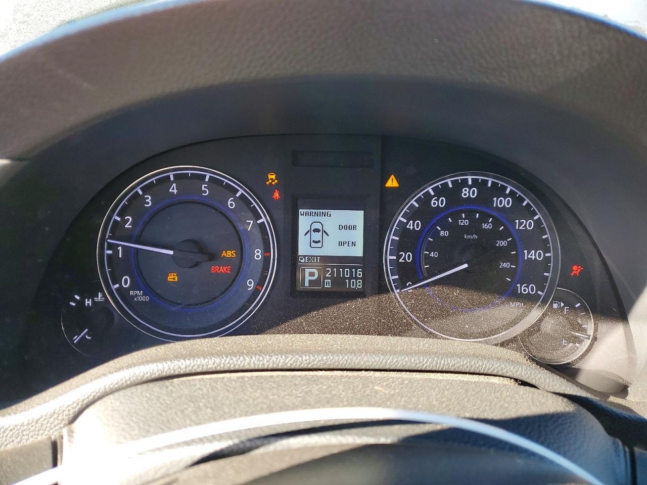 2012 INFINITI G37