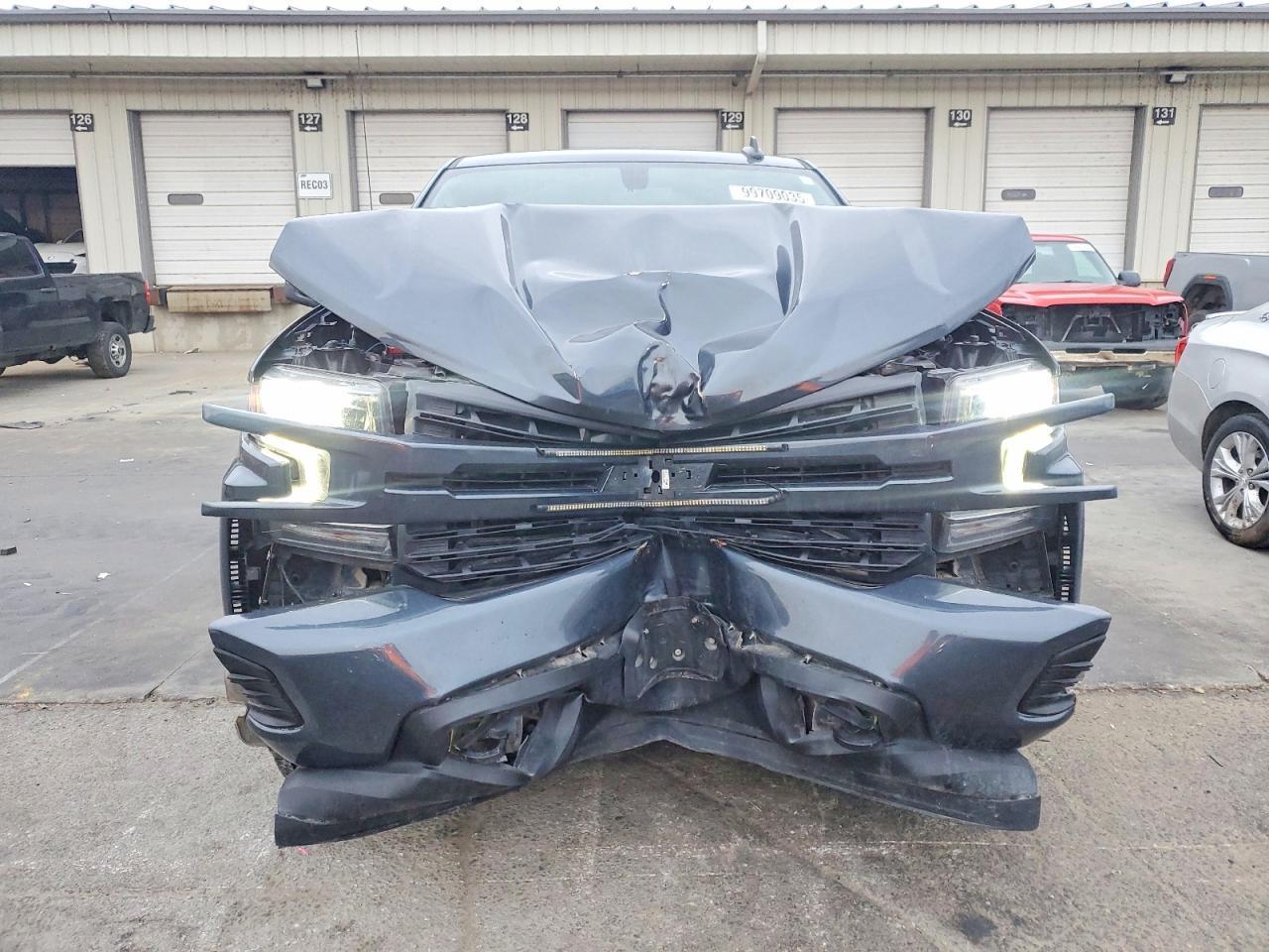 2021 CHEVROLET Silverado
