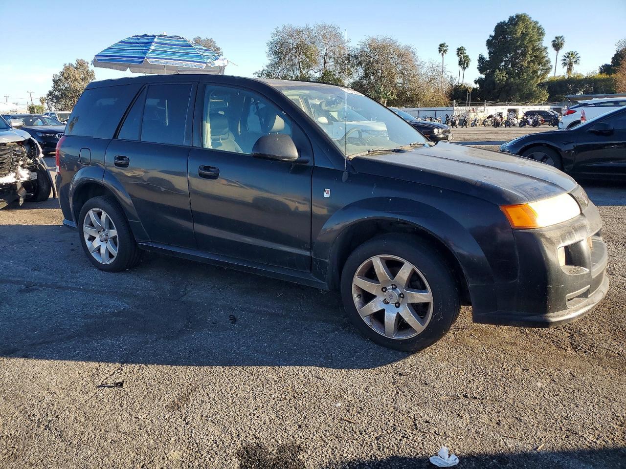2005 SATURN Vue