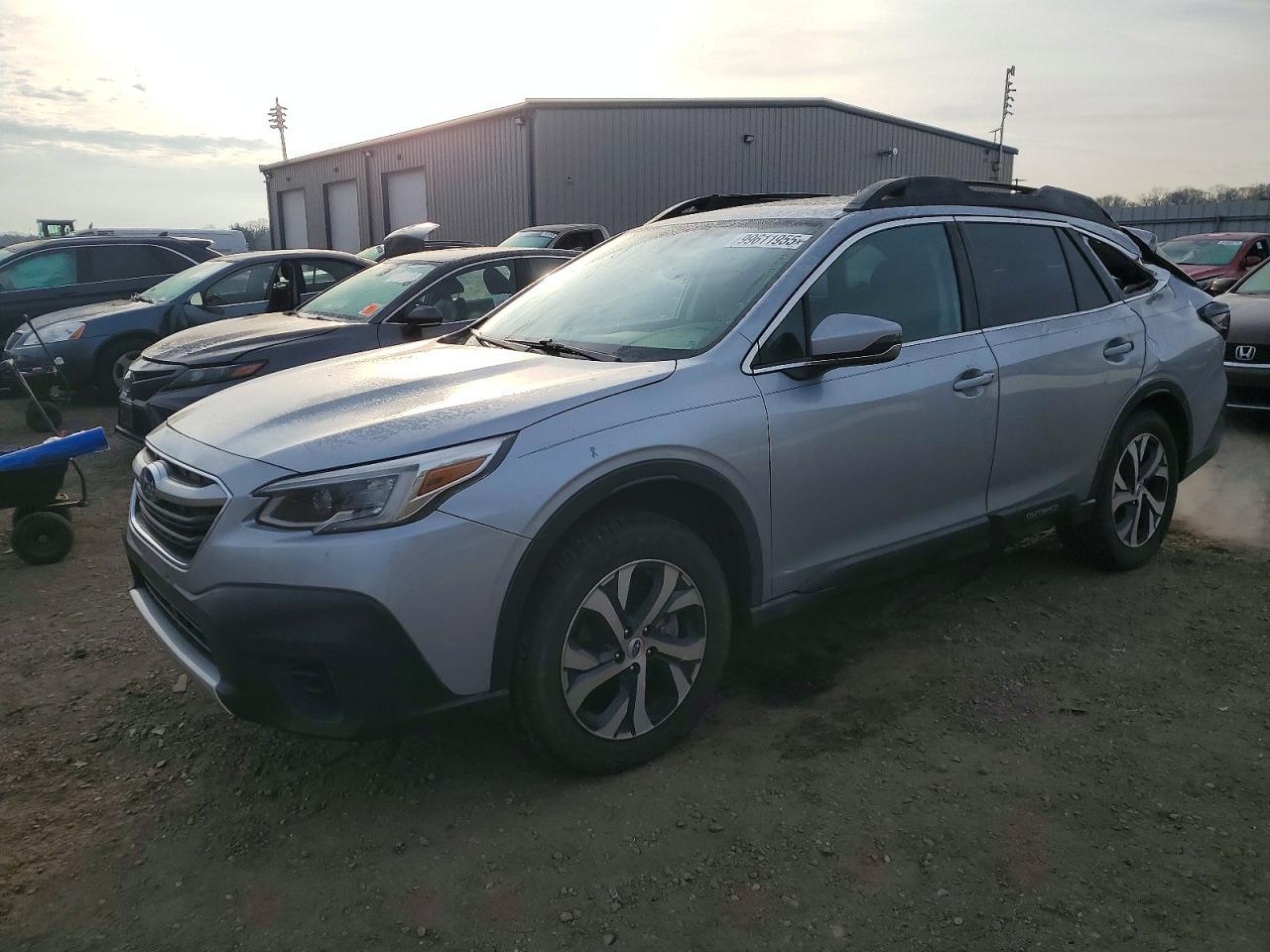 2022 SUBARU Outback