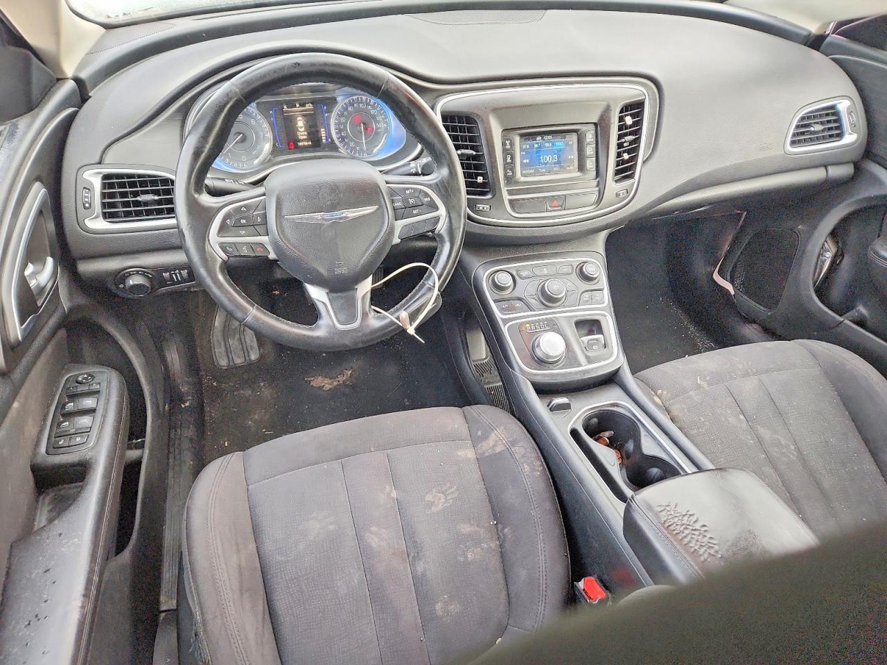 2015 CHRYSLER 200