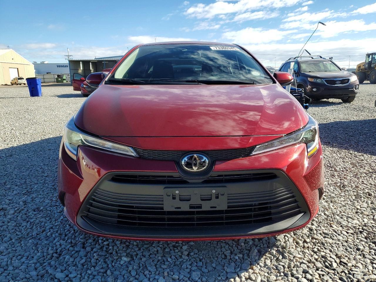 2025 TOYOTA COROLLA