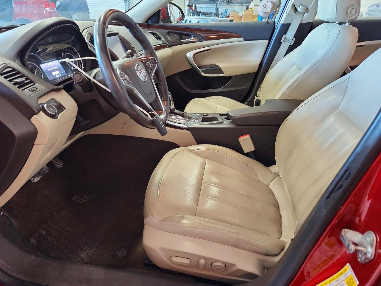 2014 BUICK Regal