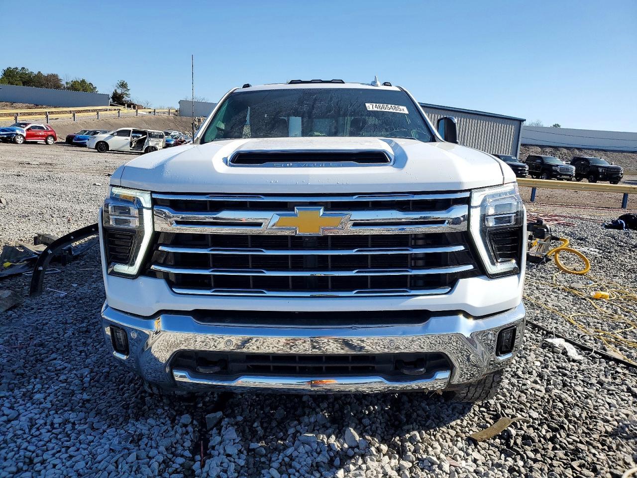 2025 CHEVROLET Silverado