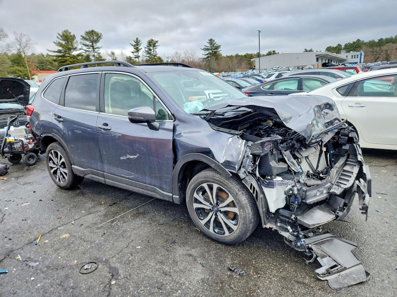 2023 SUBARU FORESTER