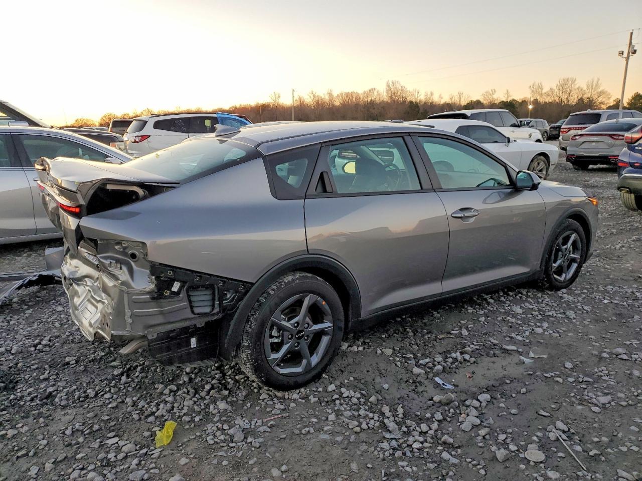 2025 KIA K4