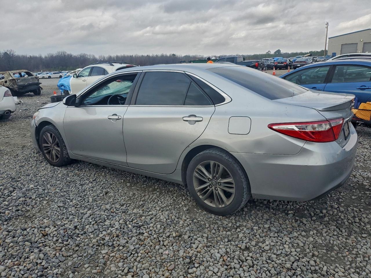 2017 TOYOTA CAMRY