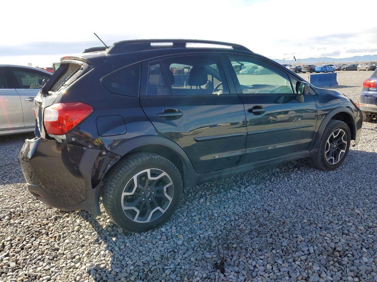 2016 SUBARU Crosstrek