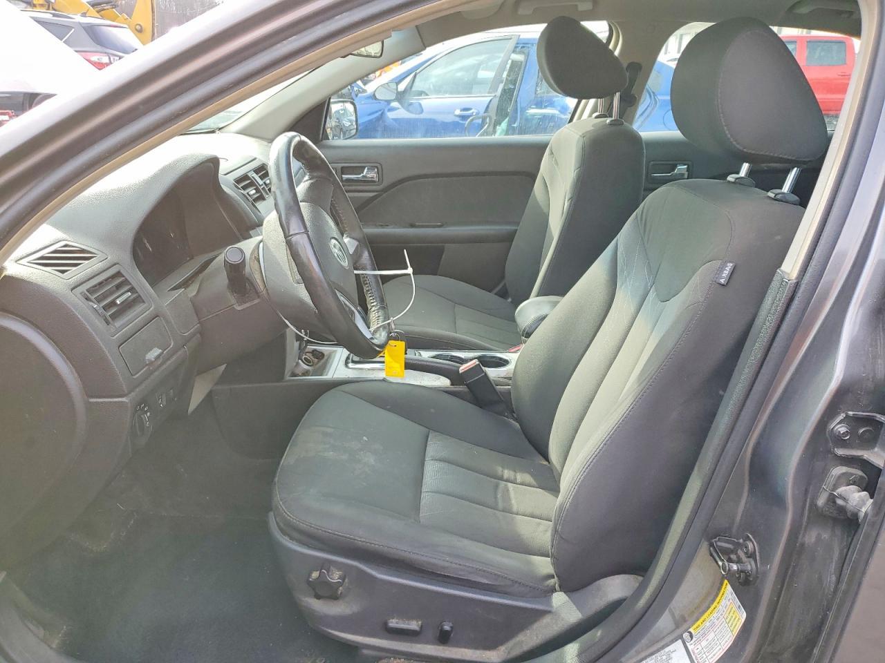 2011 MERCURY Milan