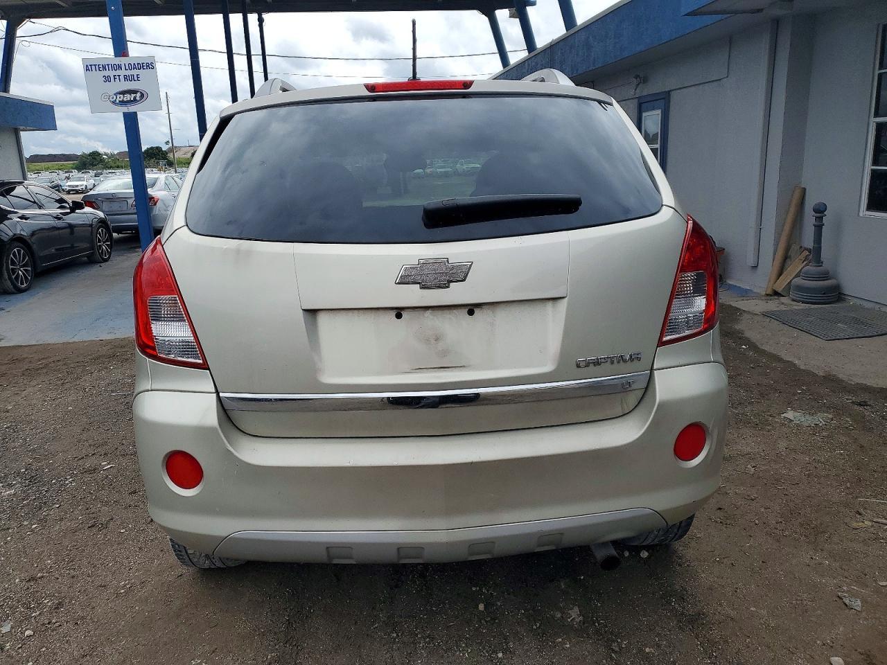 2013 CHEVROLET Captiva