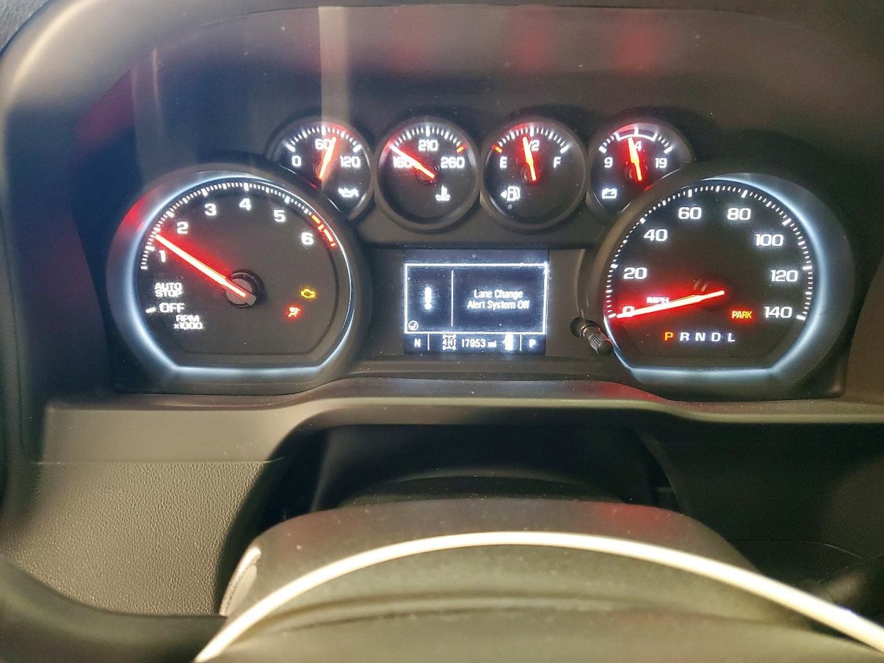 2025 CHEVROLET Silverado