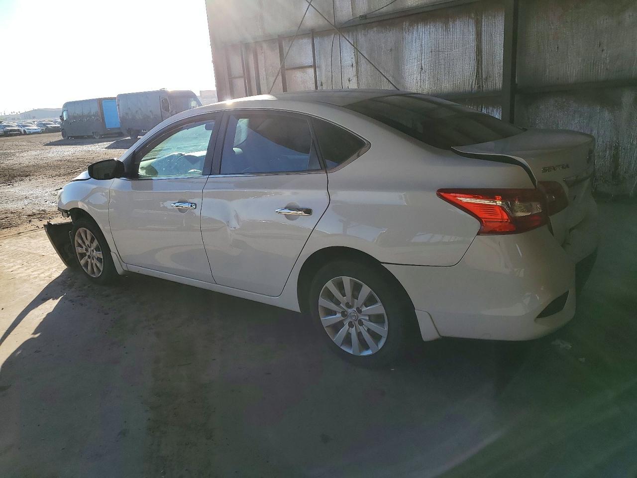 2016 NISSAN SENTRA