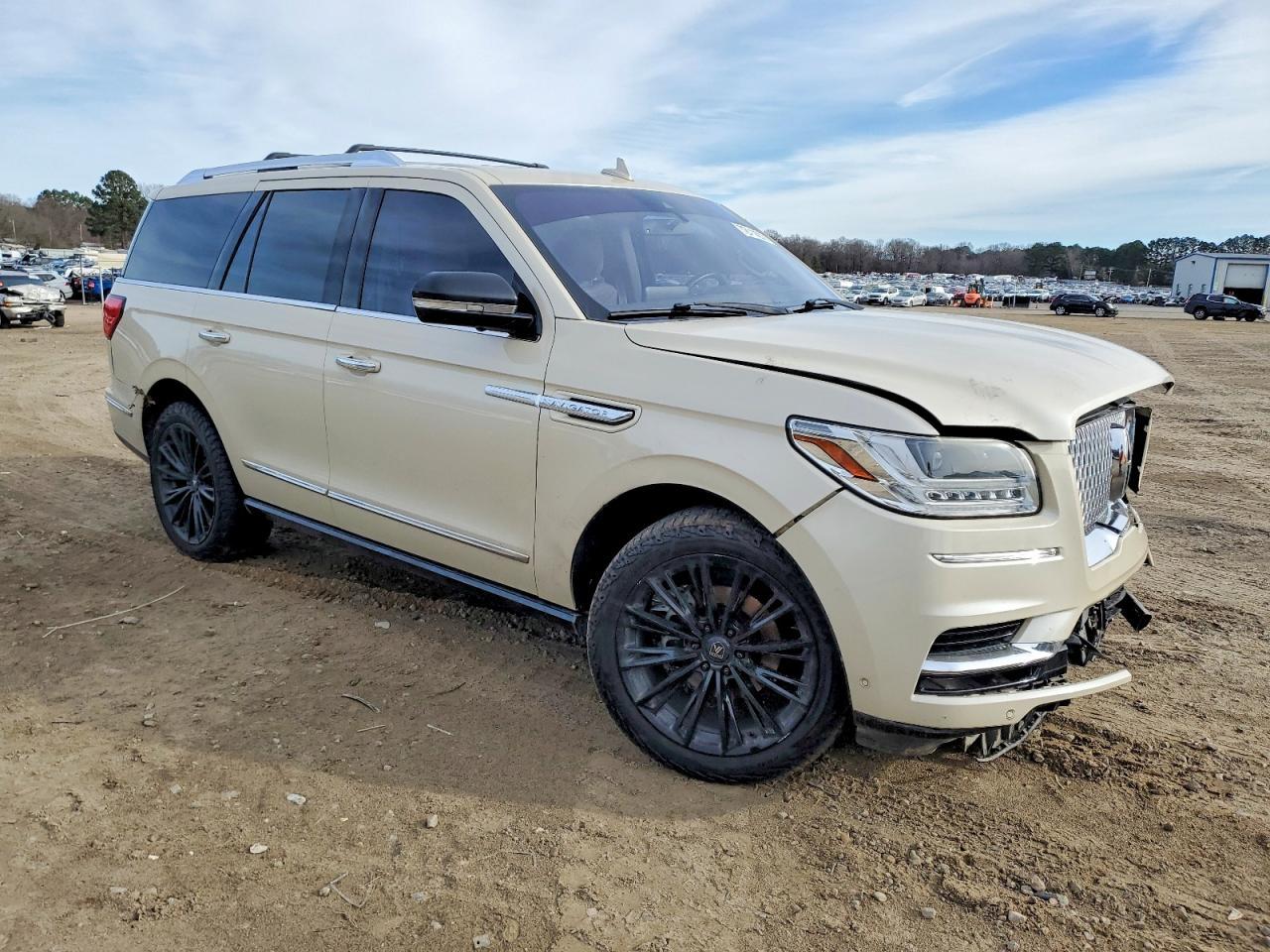 2018 LINCOLN Navigator