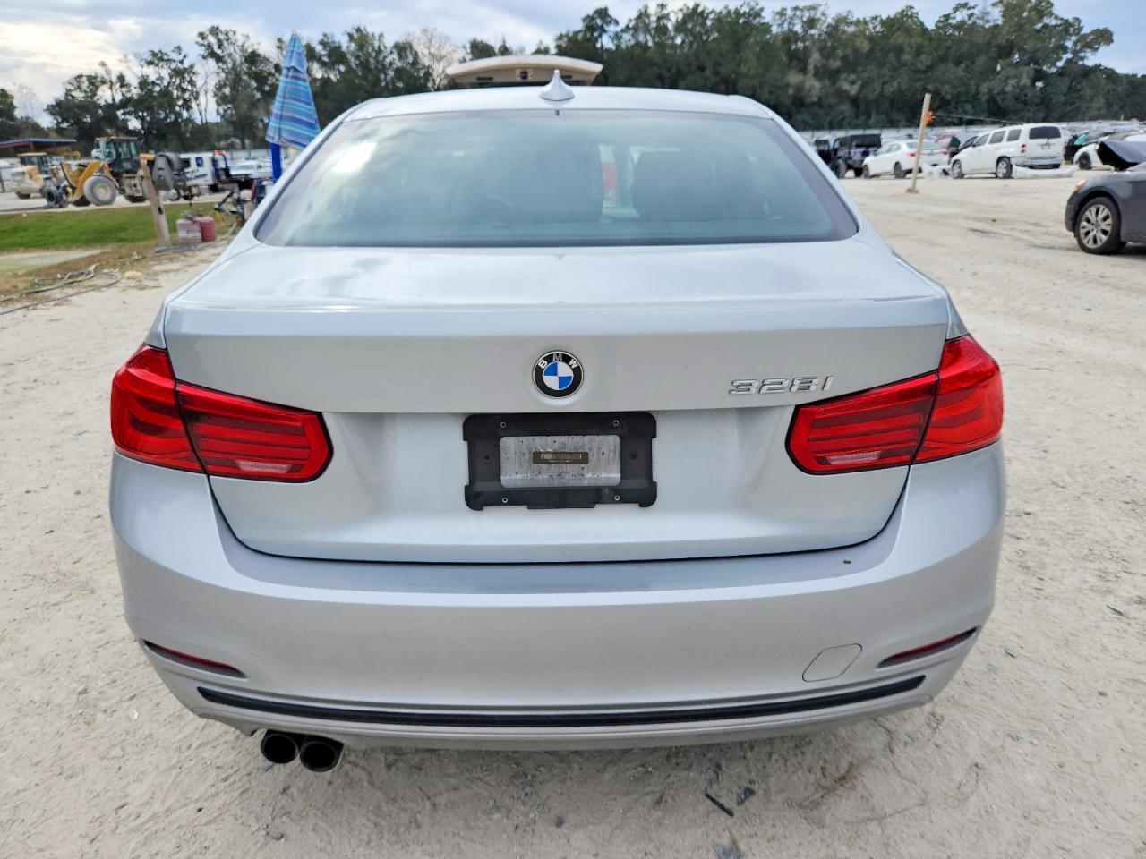 2016 BMW 3 SERIES