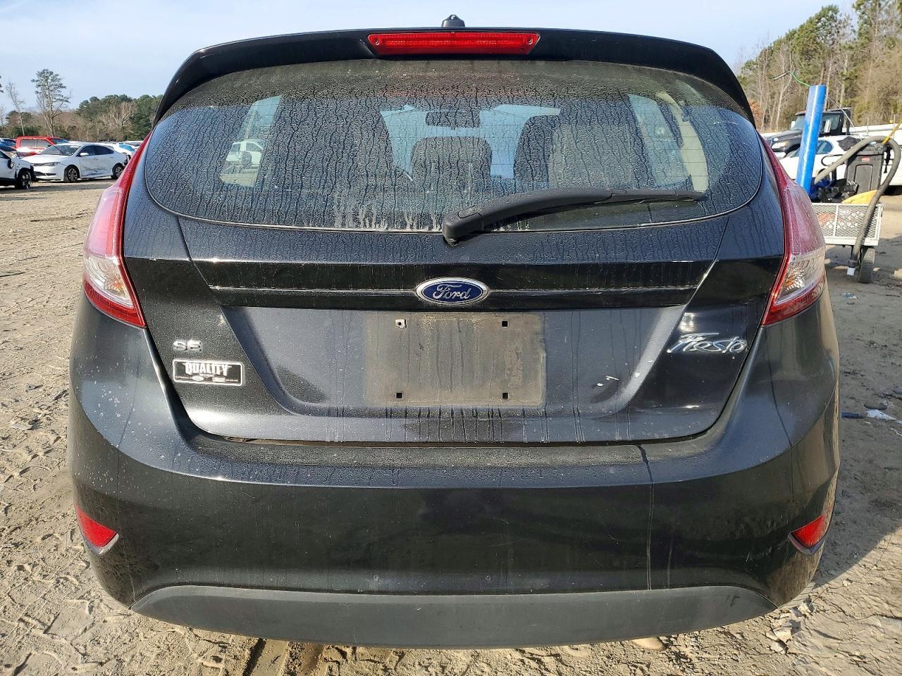 2014 FORD Fiesta