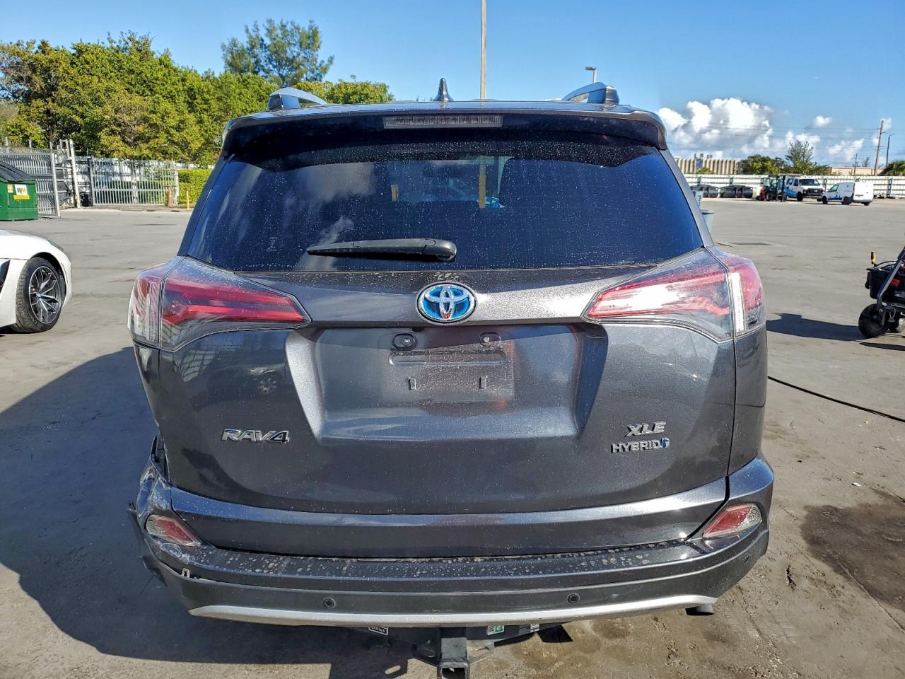 2016 TOYOTA RAV4