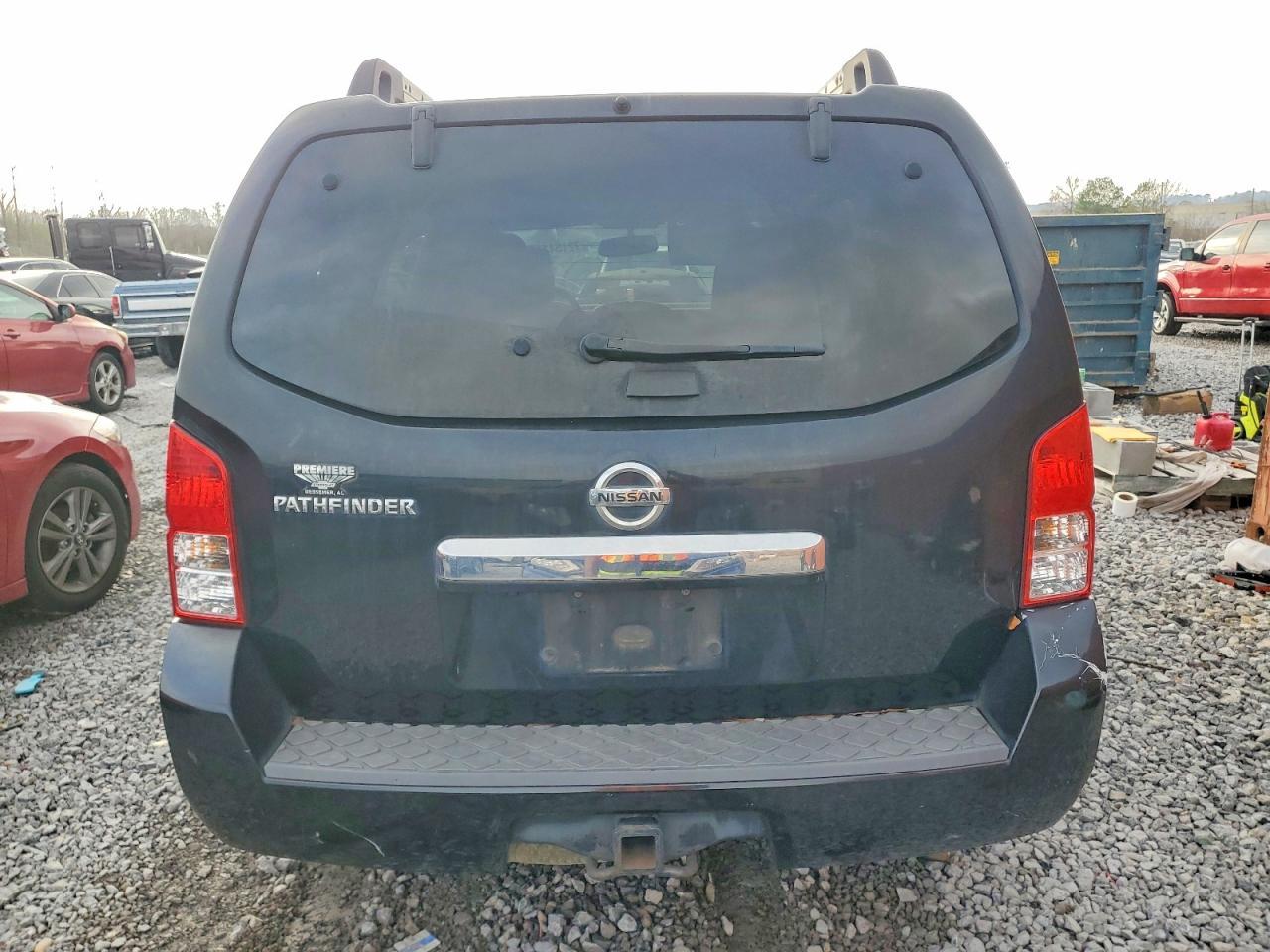 2012 NISSAN PATHFINDER