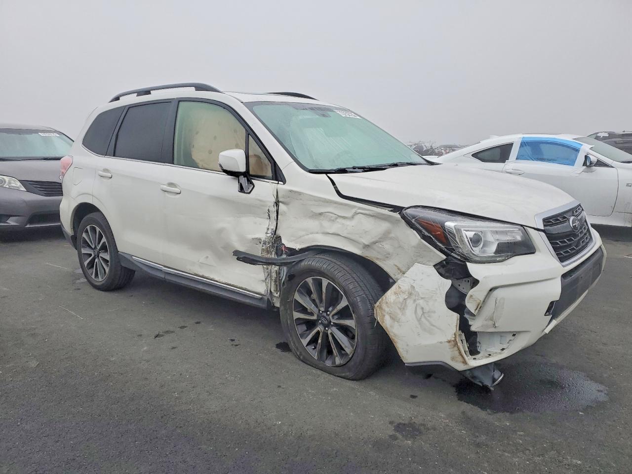 2017 SUBARU FORESTER